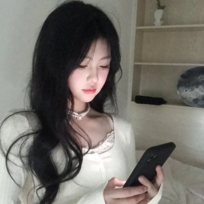 村里来了个直播女神